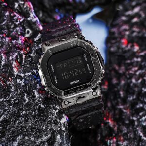 Multifunctional Versatile Electroplated Electronic Watch, Sports Style Square Watch, Casual Digital Fashion Couple Watch, Stylish Wristwatch