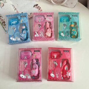 Fone de Ouvido Bluetooth In-Ear Novo Cross-Border Tws-R01 Chaveiro Criativo de Animais de Desenho Animado com Chinelos Giratórios